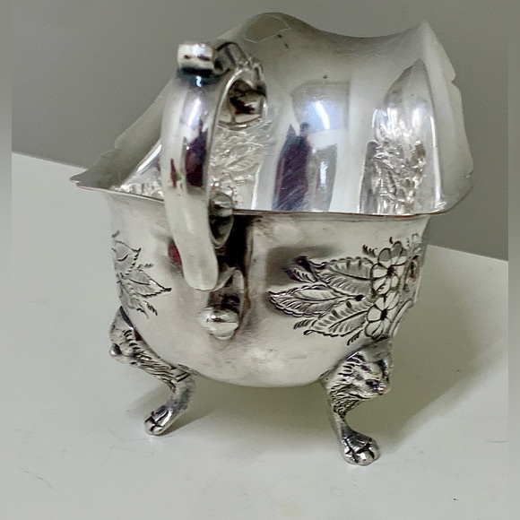 Early 20th Century Vtg Ornate Lion Head Silver Plated Copper Footed Gravy Boat - Picture 12 of 16